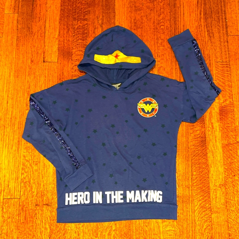 Wonder Woman hoodie top